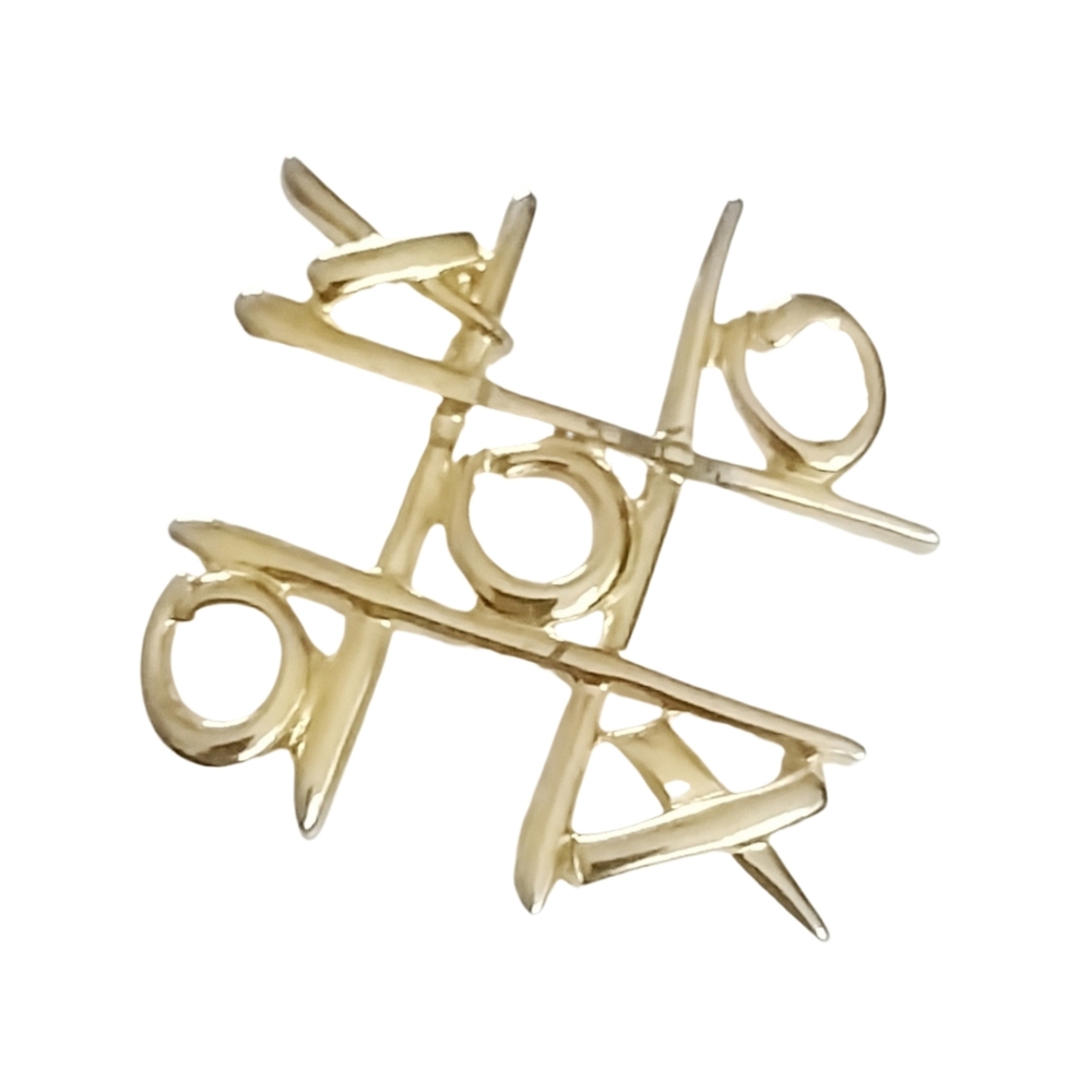 Gold Tone Tic Tac Toe Brooch Abstract Game Design. NWOT - Picture 3 of 7